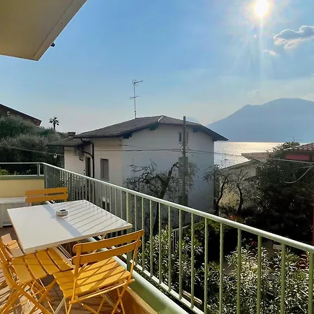 Apartmán Hometerra Brenzone sul Garda